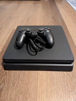 Sony Playstation 4 (PS4) Slim 1TB Console
