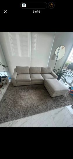 Couch PICKUP TODAY BRICKELL!