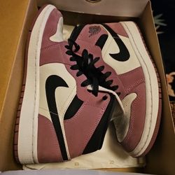 Wmns Air Jordan 1 Mid Se Light Mulberry 7/5 