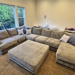 4 Piece Large Sectional Couch - Very Comfy
