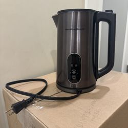 Moving! Hamilton Beach Electric Kettle