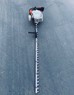 Echo Commercial Gas Hedge Trimmer