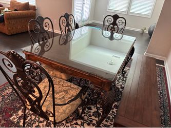 Kitchen Table