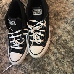 Converse Size 11.5 Men 