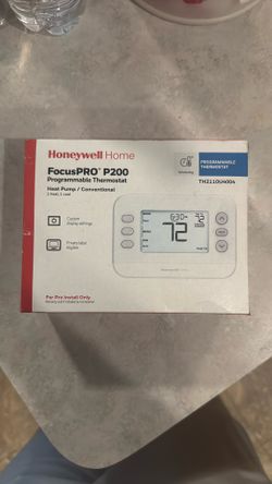 Honeywell Home FocusPRO P200 Programmable Thermostat
