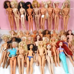 Barbie Dolls Lot -33 Dolls