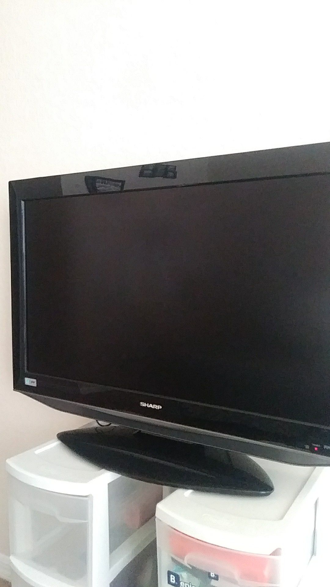 Sharp 32" HDTV