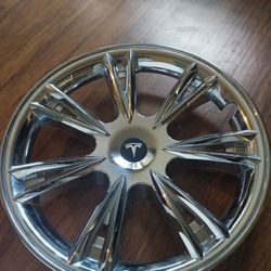 Tesla Y Chrome Wheel Covers 19 In