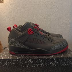 Jordan Spizike Low