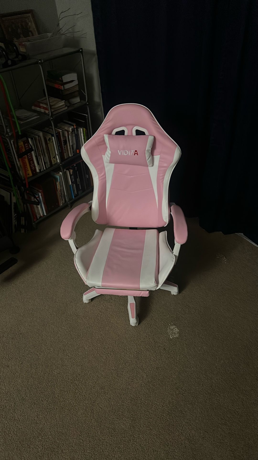Gaming chair 