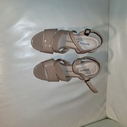 Chinese Laundry heels 6.5