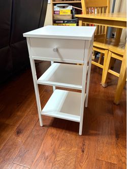 New End Table with Drawer