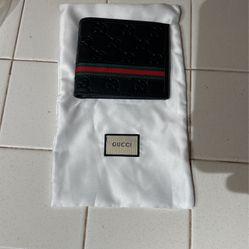 Brand New Gucci Wallet 
