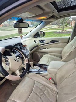 Infiniti jx35