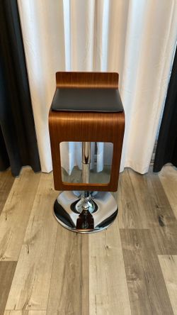 Adjustable Counter Top Stools set of 4