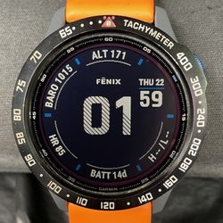 GARMIN FENIX 6 PRO SOLAR . (GREAT CONDITION ) 