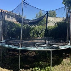 18 Foot Trampoline 