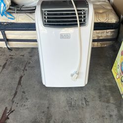 AC Unit Black+Decker