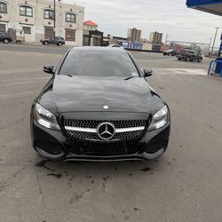 Mercedes Benz C300 4Matic