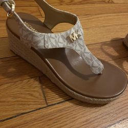 Michael Kors Platform Sandals 