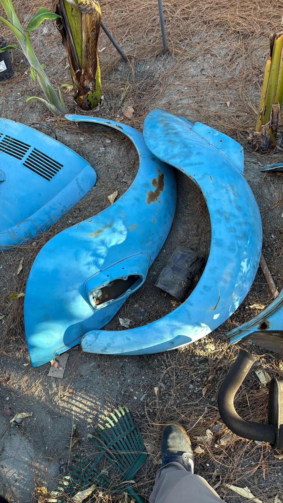Vw Volkswagen Beetle 72 Rear Fenders Original 