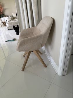 Accent Chair
