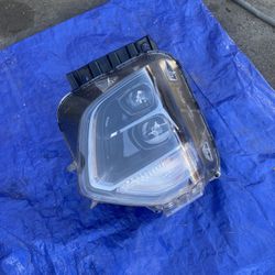 Hyundai Santa Fe Headlight