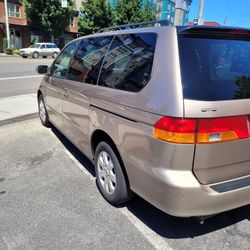 2004 Honda Odyssey