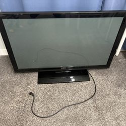 Insignia 42” TV - Great Quality 