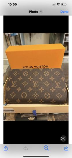 Luis Vuitton Female Wallet