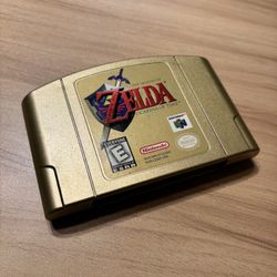Very Clean Legend Of Zelda OOT  Gold Collectors Edition 
