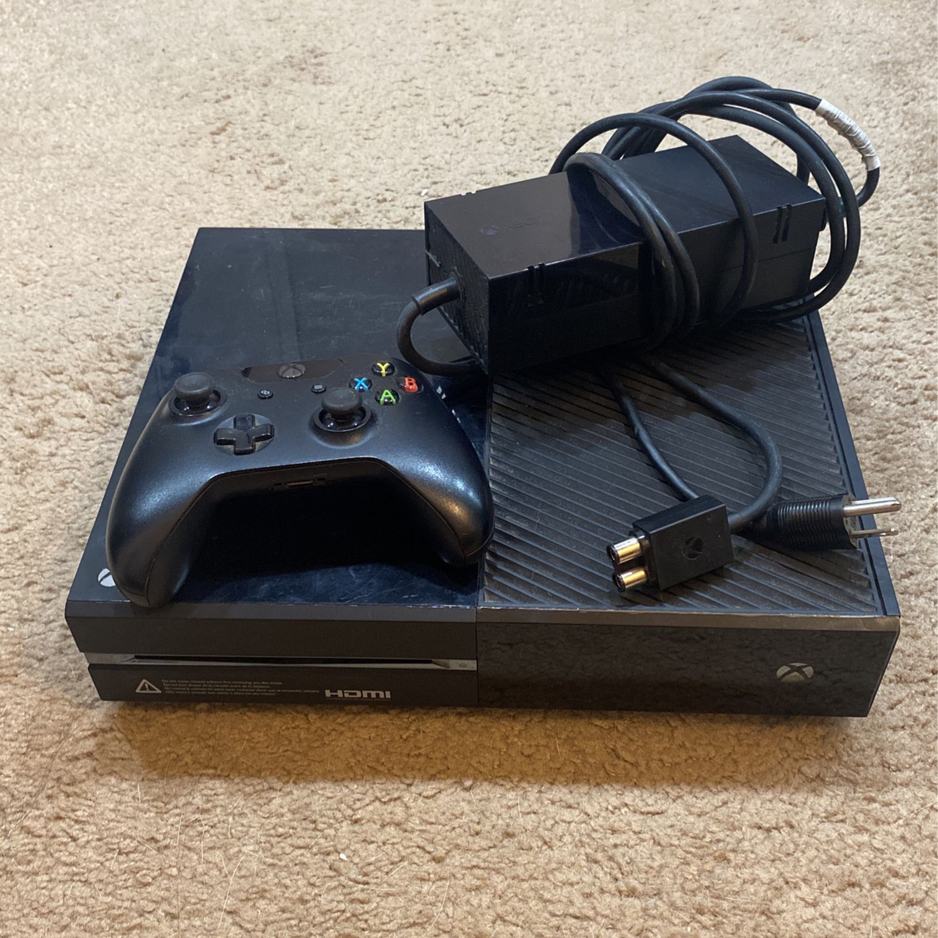 X Box One With Controller 