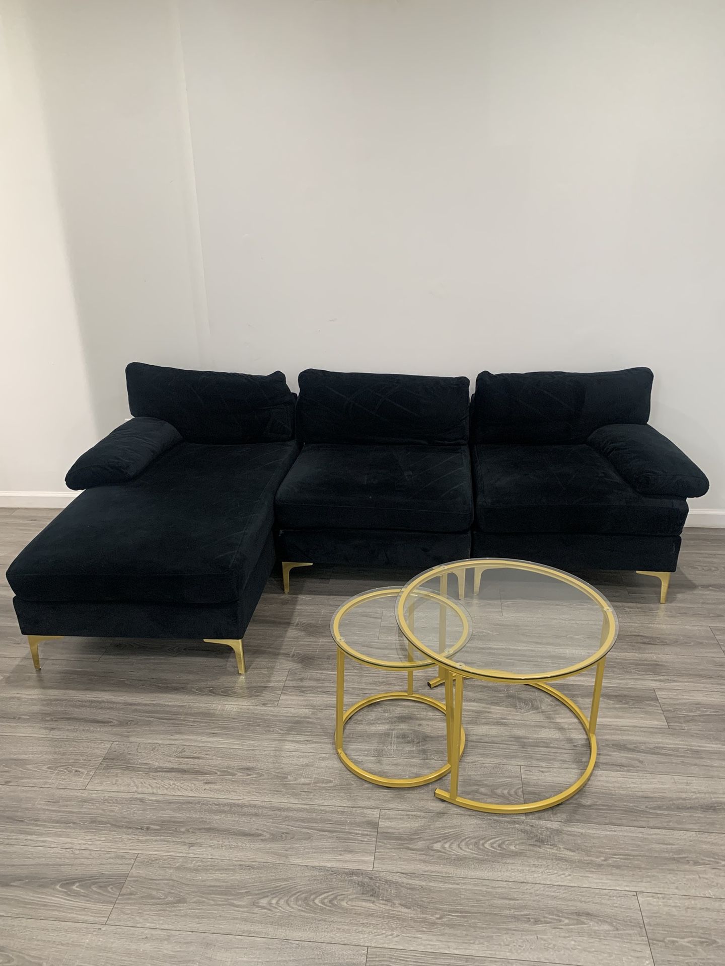SECTIONAL Couch - Black And Gold