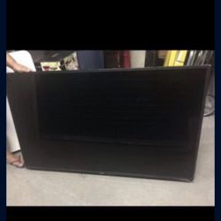 Toshiba 60” TV
