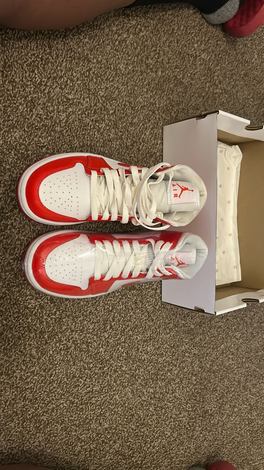 WMNS AIR JORDAN 1 MID