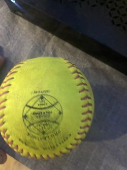 Triple Crown Softballs 