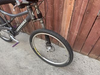 2006' - 26' MTB CANNONDALE LEFTY RUSH / 9 Speed / Aluminum Frame