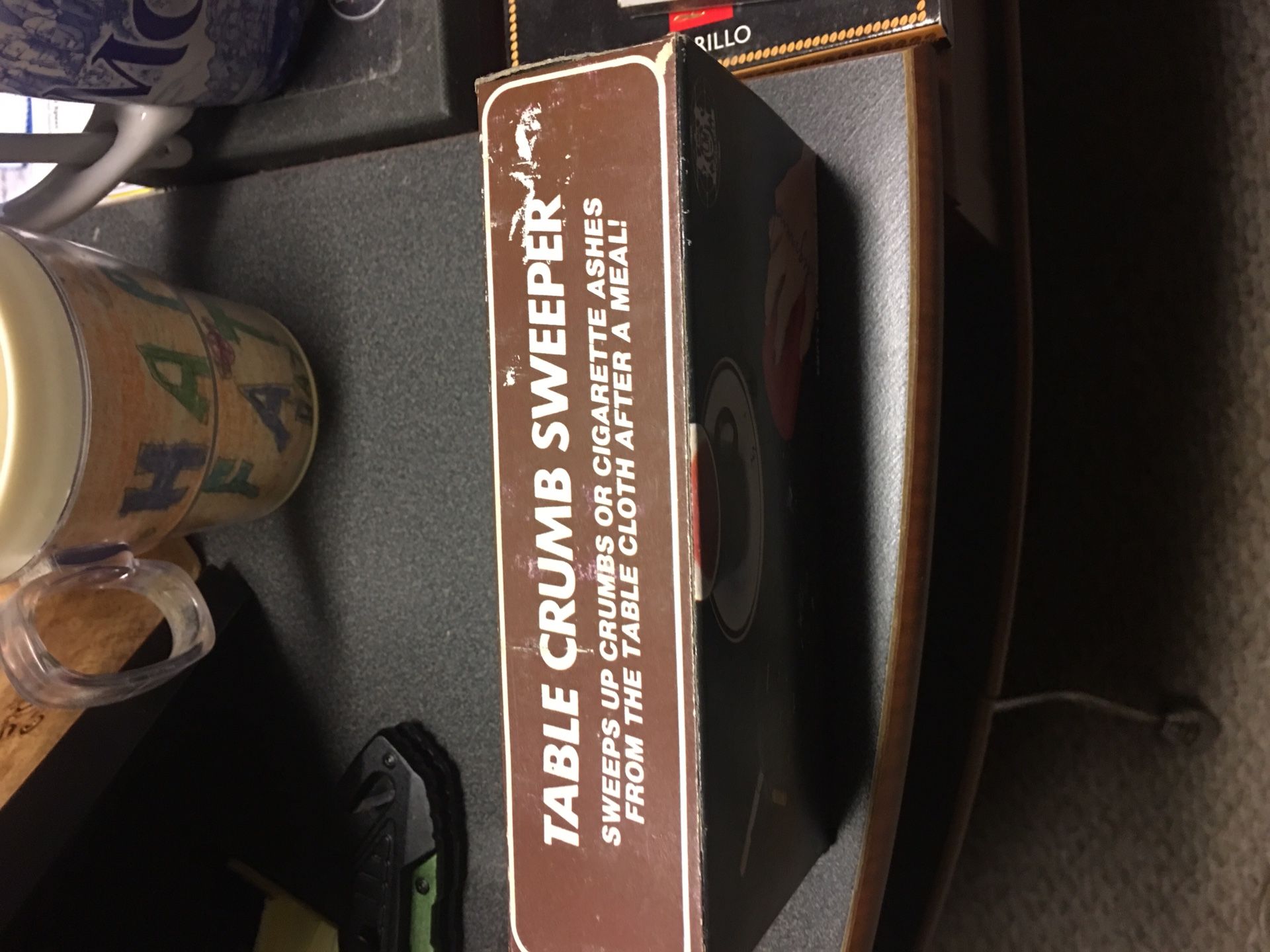 Vintage 1982 table top cleaner