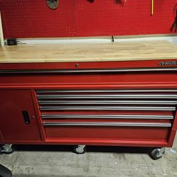 Husky Tool Box 