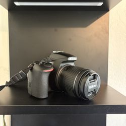 Nikon D3500