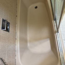 Pink mid century Bathtub And Toilet - American Standard - Make offer