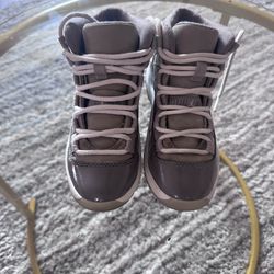 Cool grey Jordan  11