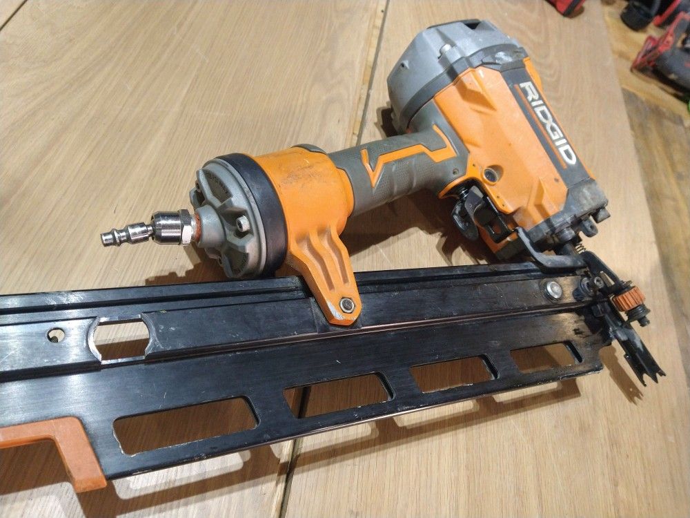 Ridgid Pneumatic 21 Degrees Framing Gun/ Nailer