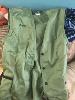 Publix shirt and vest