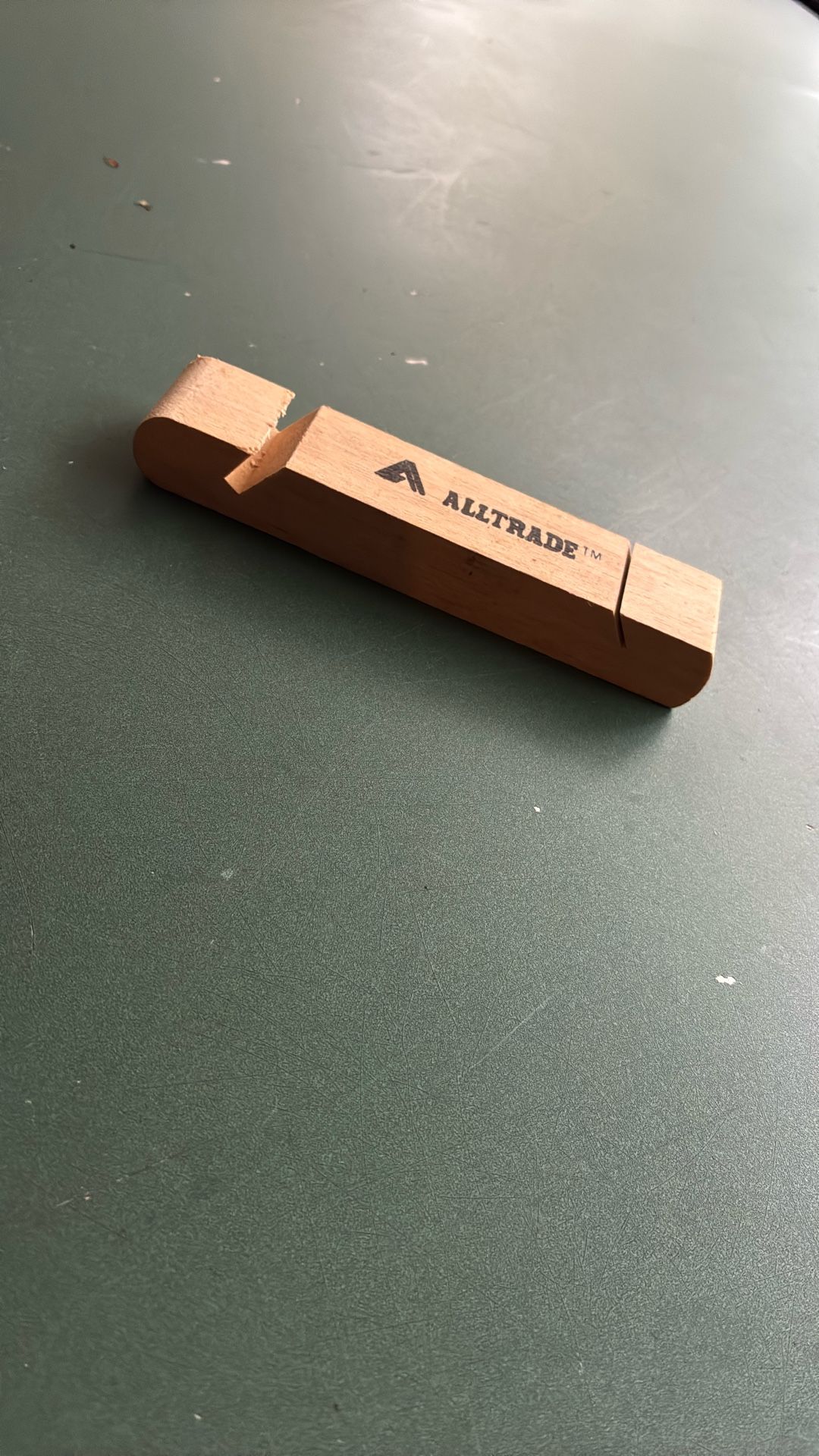 Model Hand Sander By Alltrade