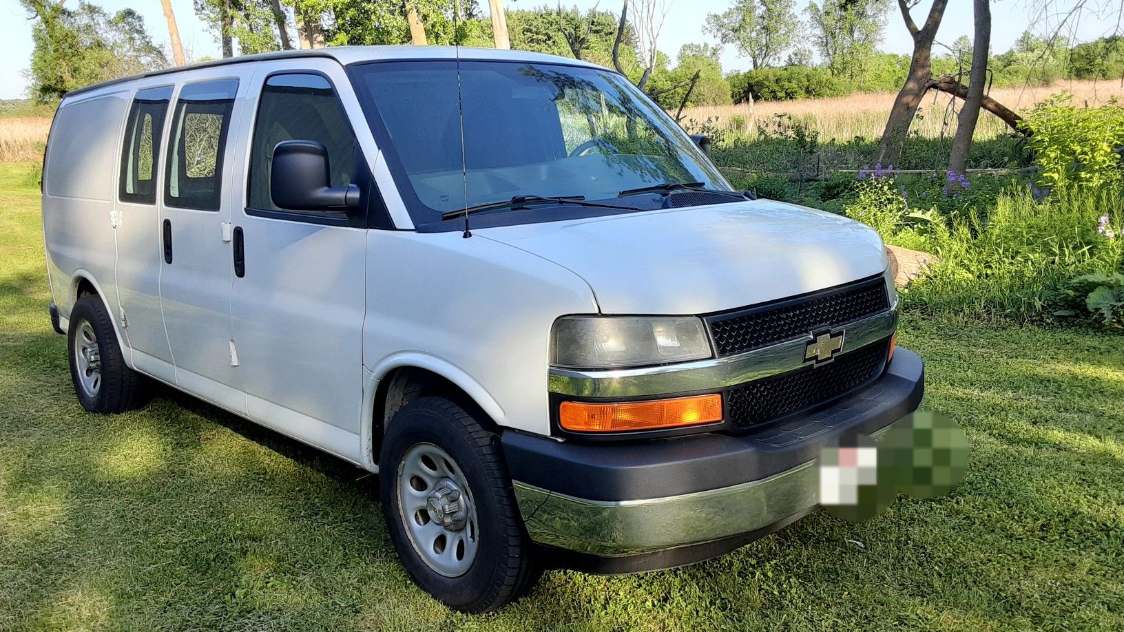 2013 chevy cargo van V6 G1500