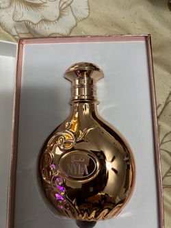 Nyla Arabian Perfume Bottle Rose Gold