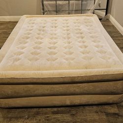 Queen Size Air Mattress