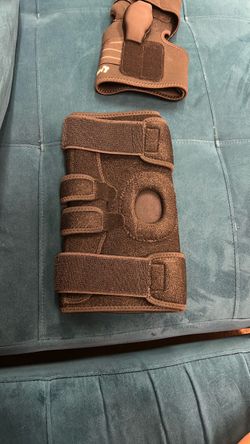 Walgreens Knee Brace – One Size – Adjustable Knee Support