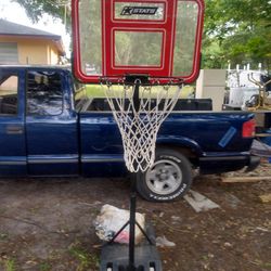 Basketball Goal 